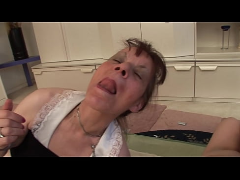 ❤️ Dua nenek dan satu kakek memiliki threesome ❤️❌ Video sialan  di porno id.sexarxiv.ru
