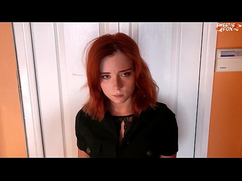 ❤️ Penjaga Keamanan Menghukum Wanita Cantik karena Mengutil - Cum Di Mulut ❤️❌ Video sialan  di porno id.sexarxiv.ru